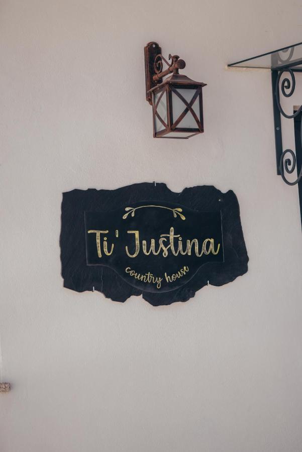 Ti'Justina Country House Rossas Eksteriør bilde